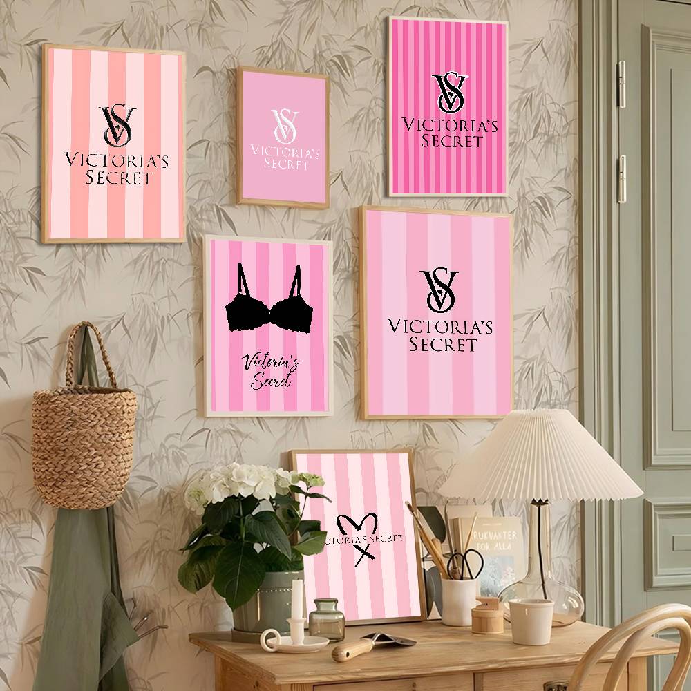 V-Victorias-Fashion-S-Secret P - Vintage Fashion Illustrations recensione e prezzo
