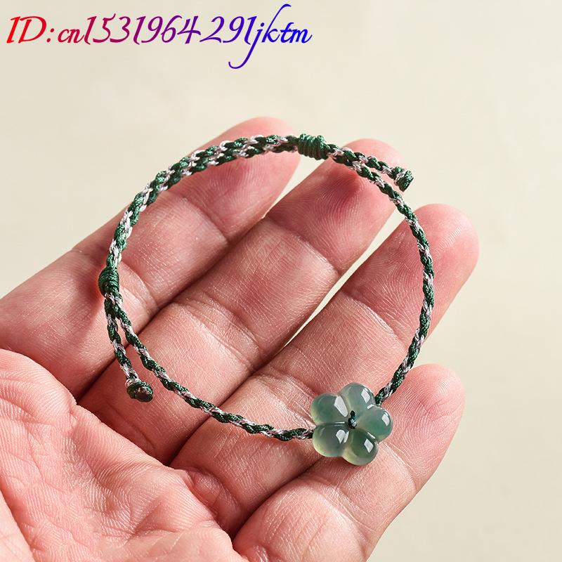 Bracciale con fiore in giadeit - Usa Vintage Fashion recensione e prezzo